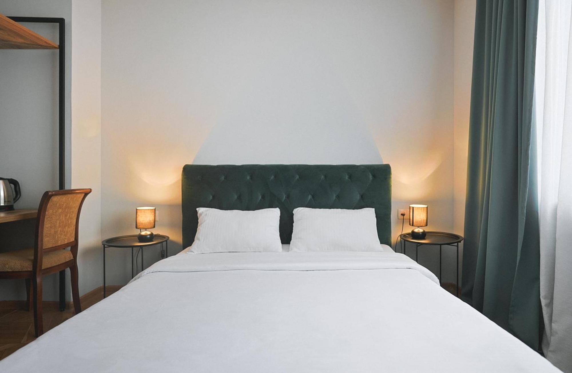 Hotel White House Tbilisi Eksteriør billede