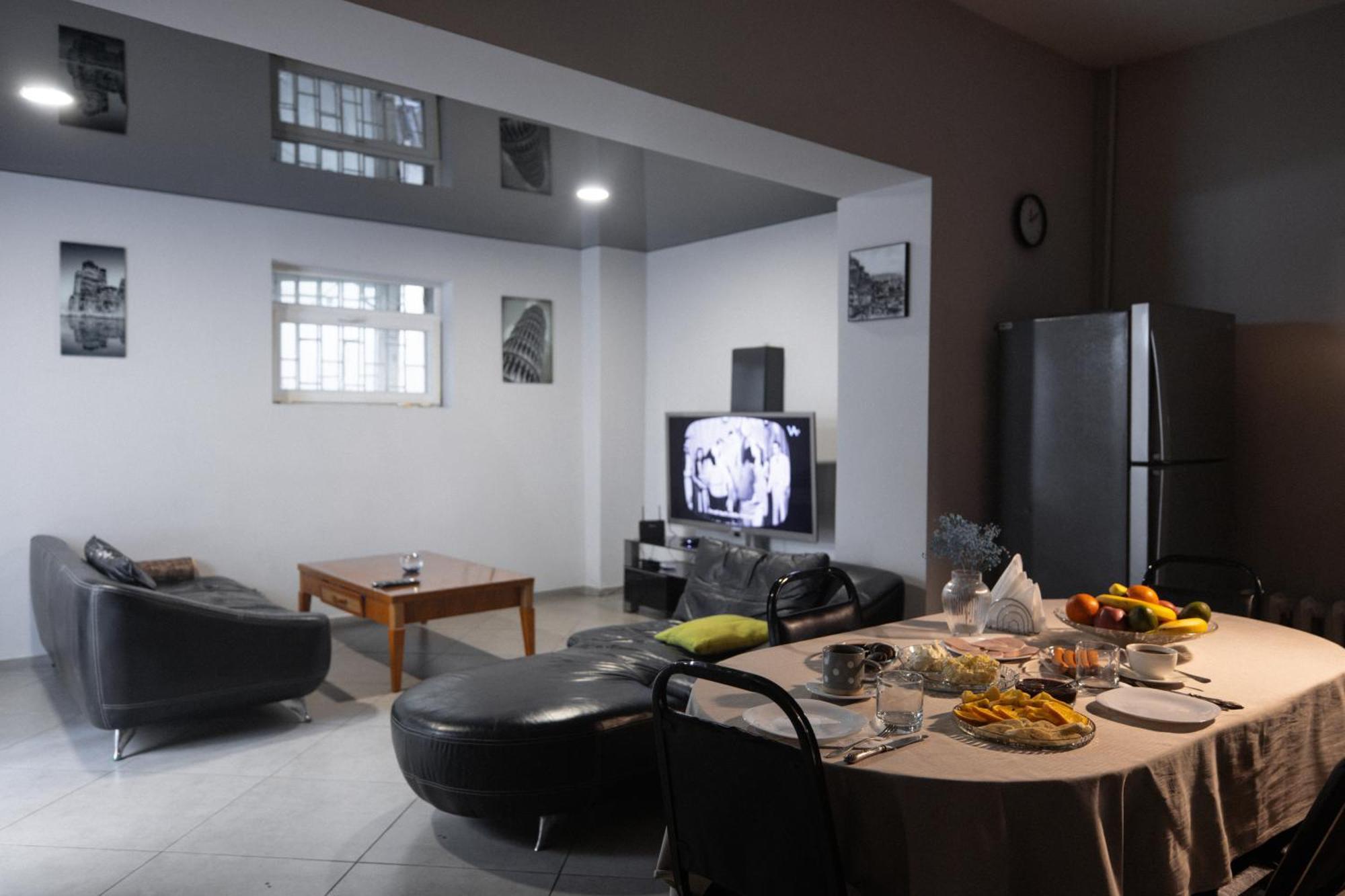 Hotel White House Tbilisi Eksteriør billede